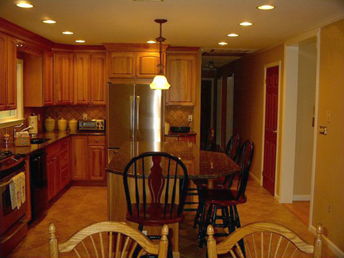 A beautiful eat-in kitchen designed and completed by Danbury Kitchen Warehouse